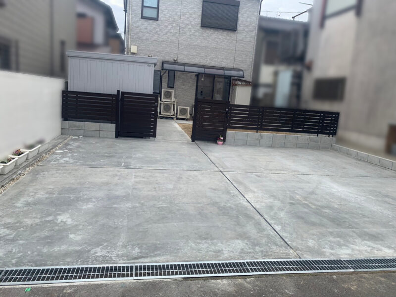 岩倉市の外構リフォーム後 目隠しフェンスを施工