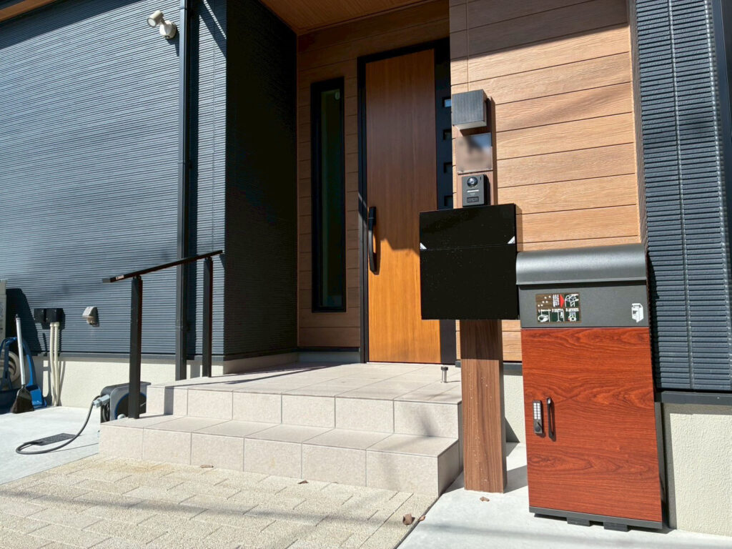 LIXIL　機能門柱FW　施工事例