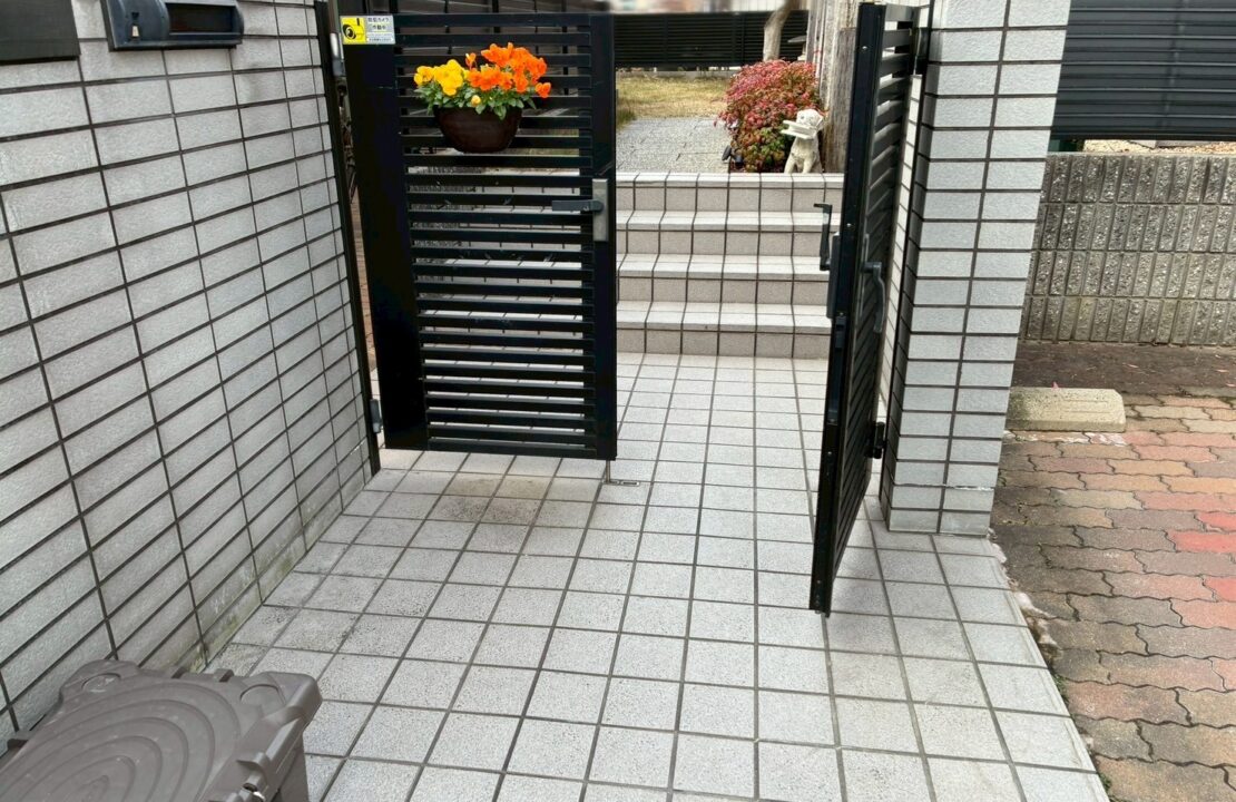 リフォーム前の門扉