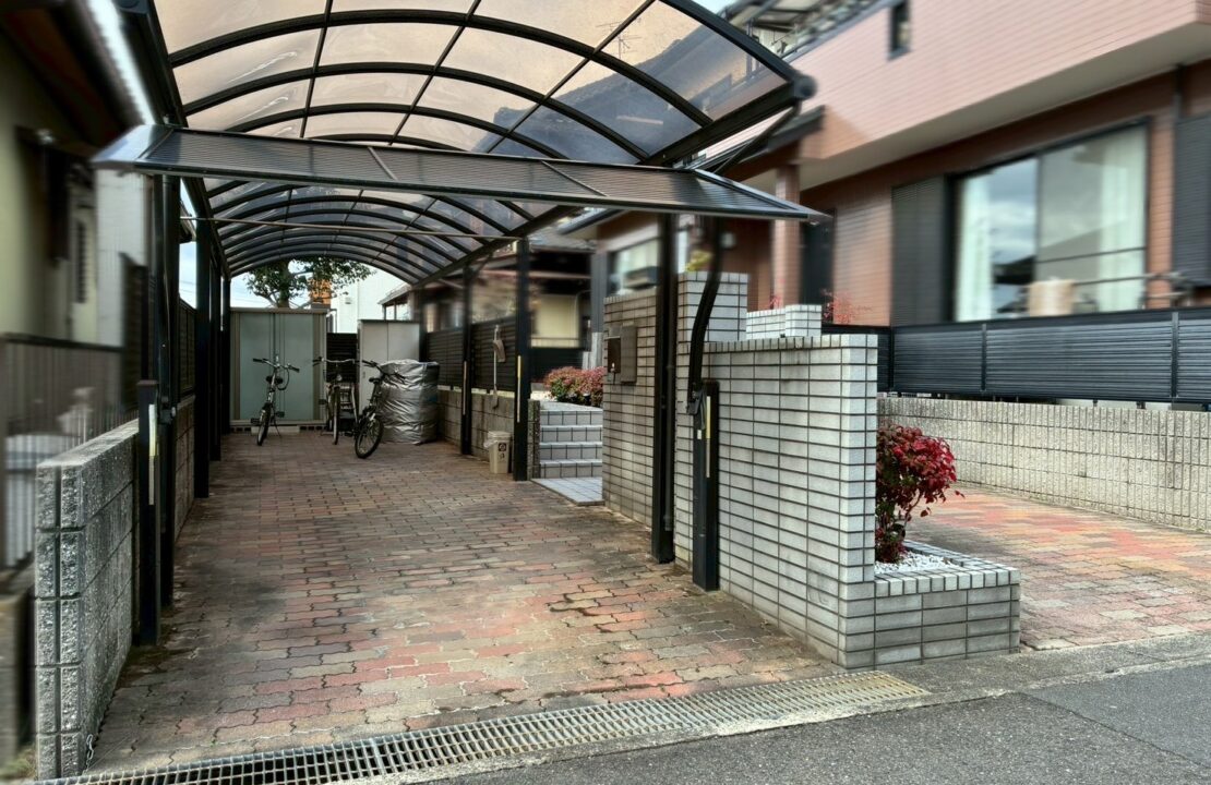 跳ね上げ門扉を撤去する前の様子
