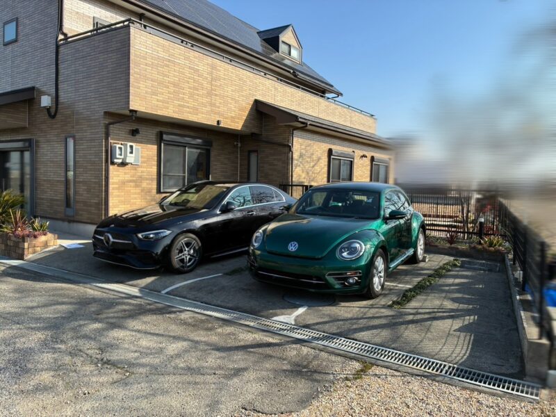 リフォーム前の駐車場と外構