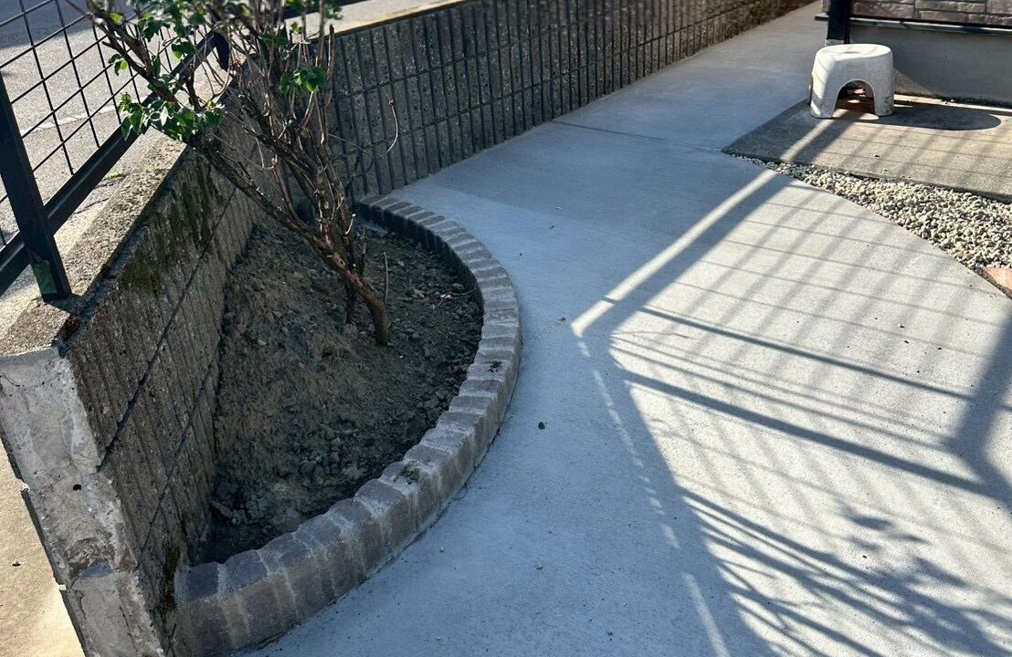 花壇リフォーム｜花壇をコンパクトにした外構リフォーム