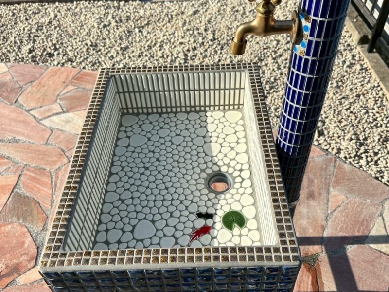 タイルの立水栓と排水パン