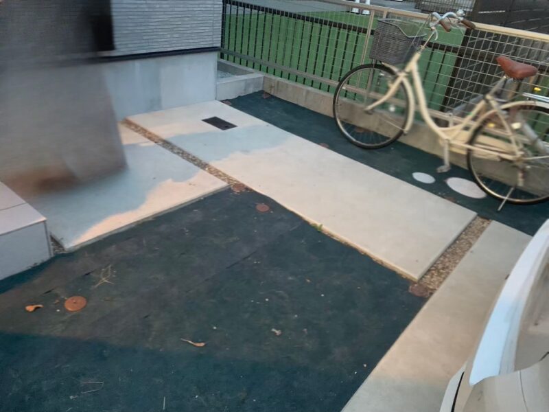 外構リフォーム前の玄関まわり
