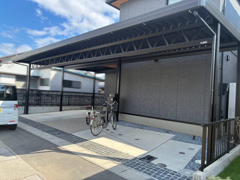 一宮市で植栽を撤去して防草シート+砕石を敷設した外構リフォーム